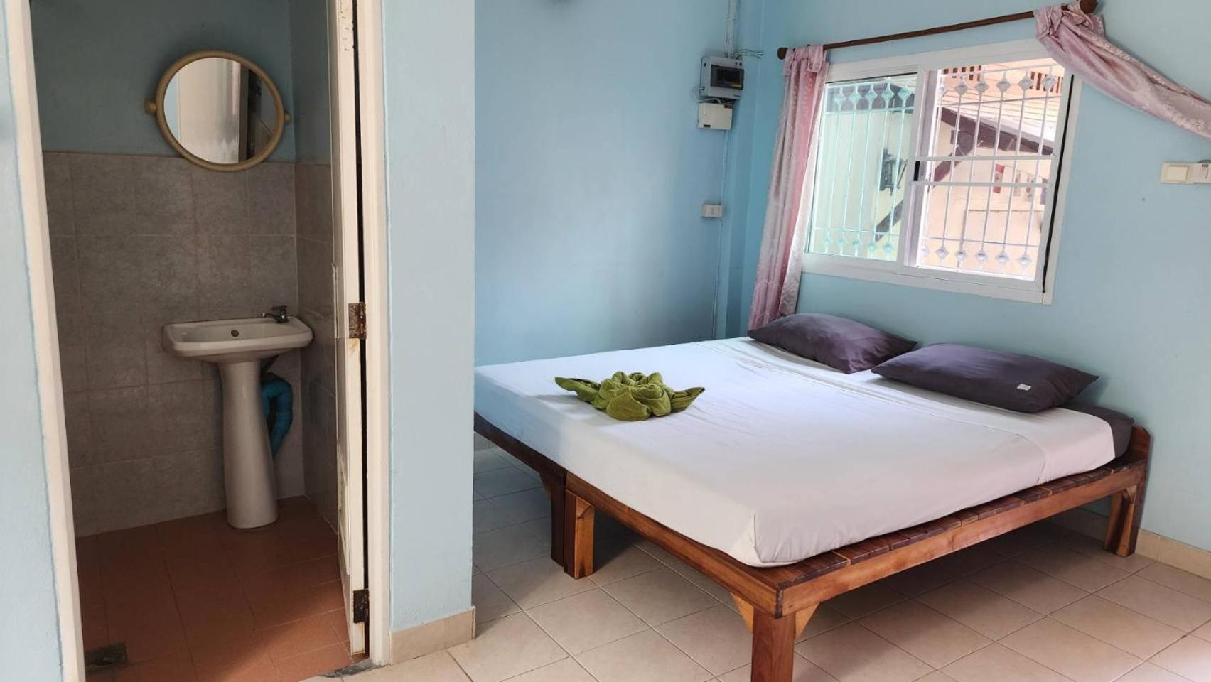 קו טאו Sarin Guesthouse สาริน מראה חיצוני תמונה