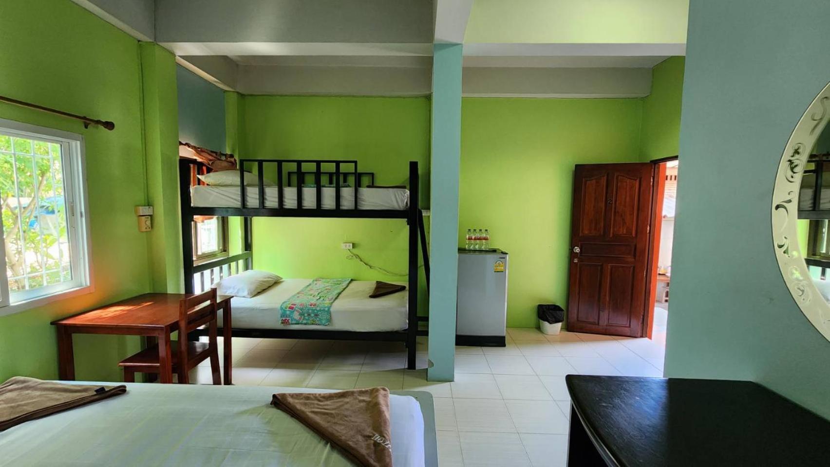 קו טאו Sarin Guesthouse สาริน מראה חיצוני תמונה